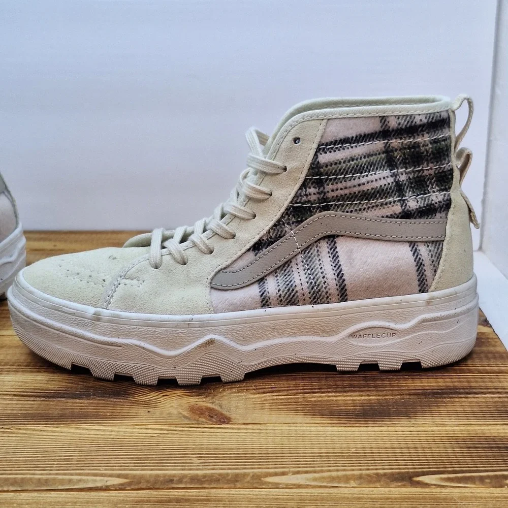Women's Size 6.5 -‎ Rare Vans Sentry Sk8 Hi Plaid Turtle Dove Ultra Cush Shoes
